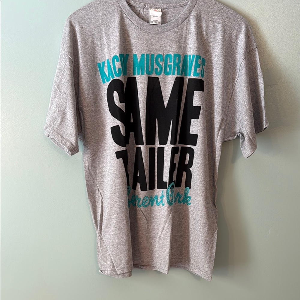 Kacey Musgraves Gray Graphic T-Shirt with Teal and Black Print